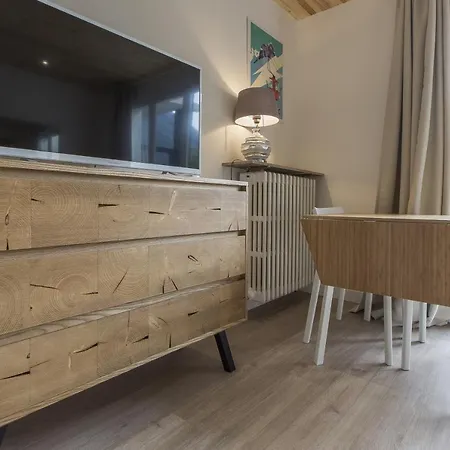 Les Periades Apartman